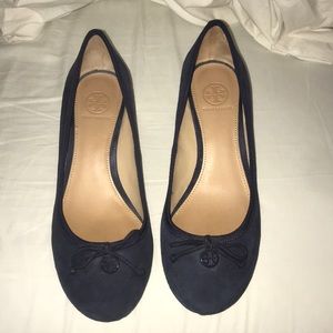 Tory Burch Chelsea Wedges!!!!!!